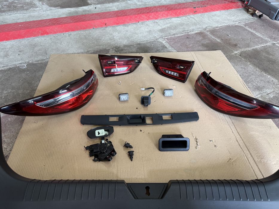 Фонари Mazda 6 2018-2023 GL