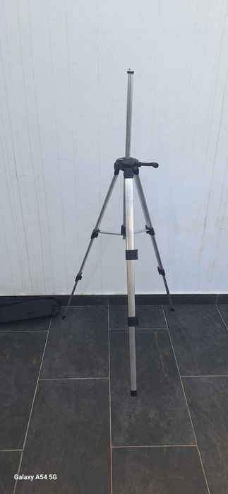 Tripé nível laser 120 cm de altura NOVO