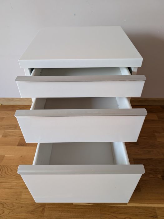 Комод на коліщатках IKEA