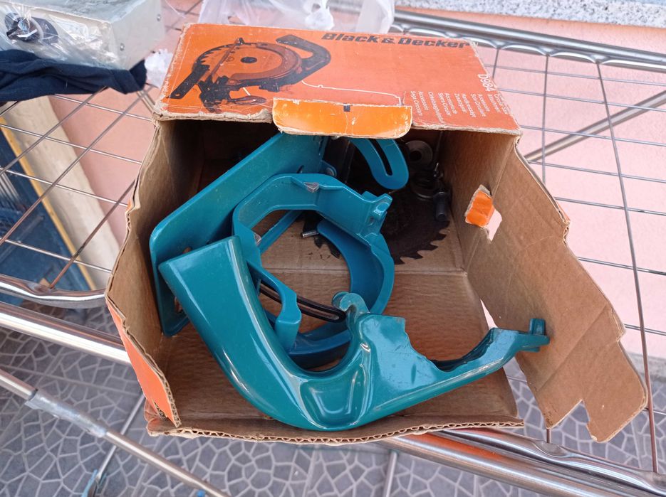 serra circular bLack & Decker