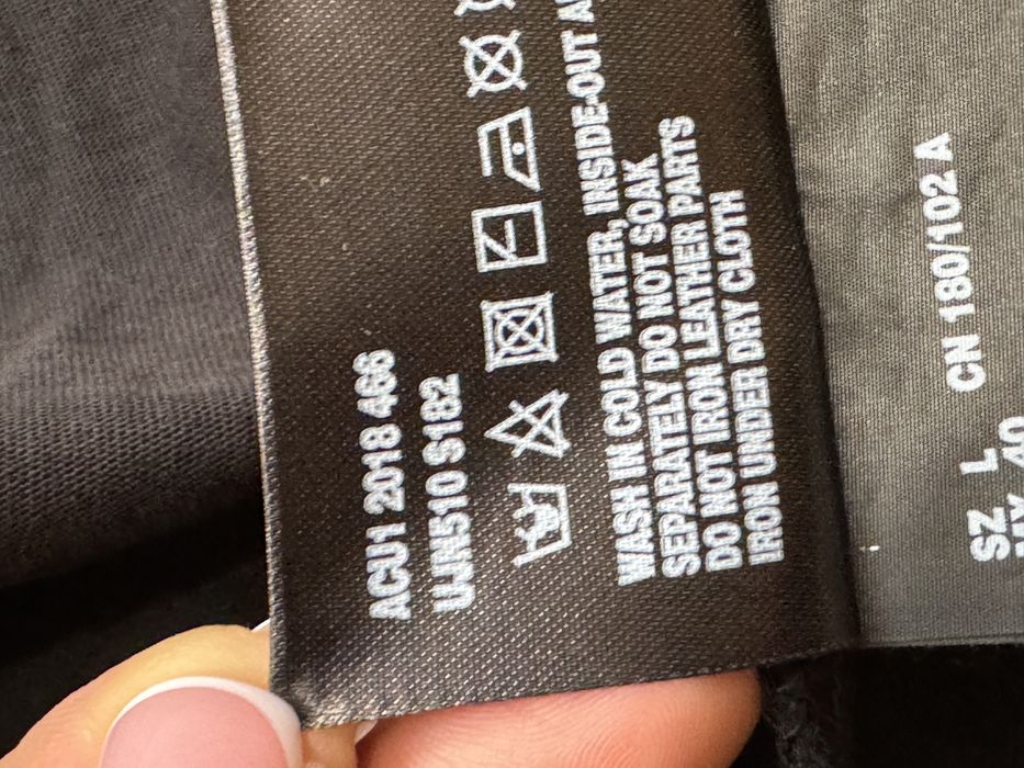 бавовняна футболка Prada, унісекс Розмір L Ідеальний стан