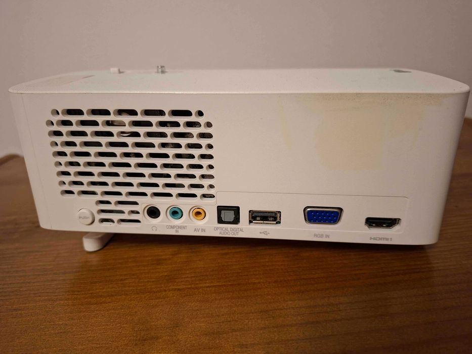 Projetor LG PF1500G Full HD – Excelente Qualidade de Imagem Lâmpada LED