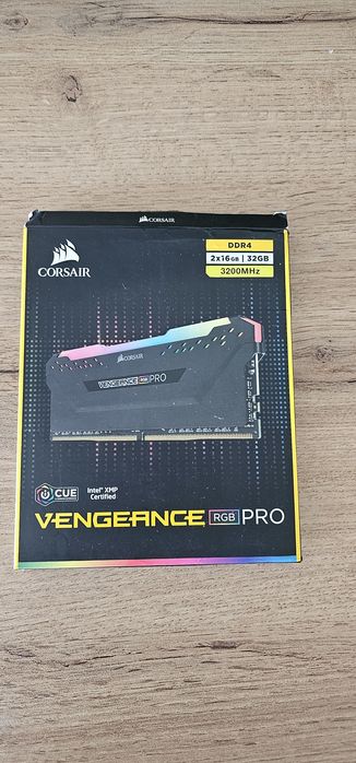 Corsair Vengeance RGB PRO 32GB DDR4 3200MHz (2x16GB)