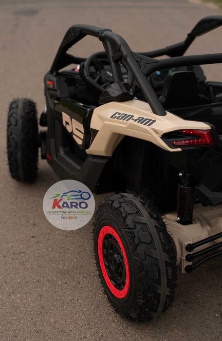 CAN-AM Maverick Czarny 24V Pilot 2.4G