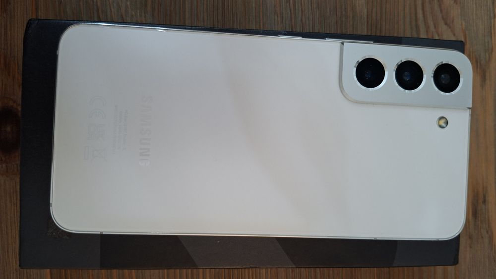 Samsung Galaxy  S 22 sprzedam