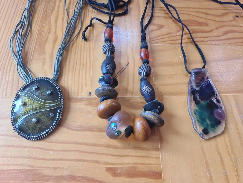 Conjunto de 43 colares