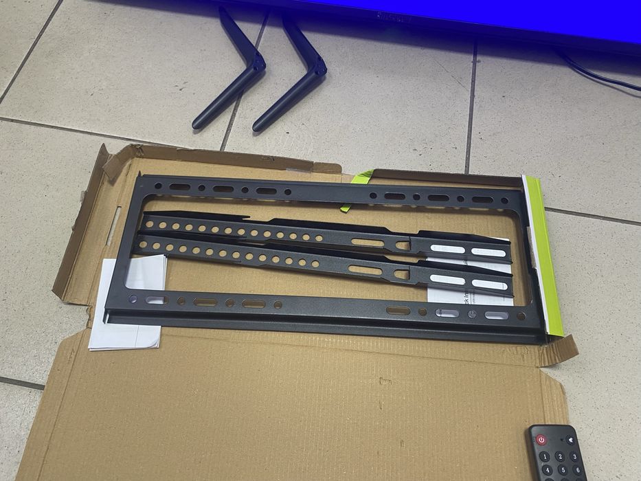 Телевізор Samsung Smart TV LE4200 + кронштейн