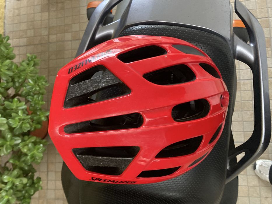 Capacete specialized