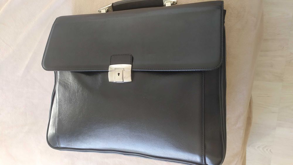 Портфель мужской  кожаный