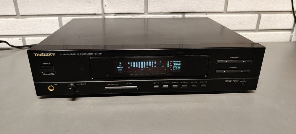 Korektor Equalizer procesor TECHNICS SH-E51.  Japan