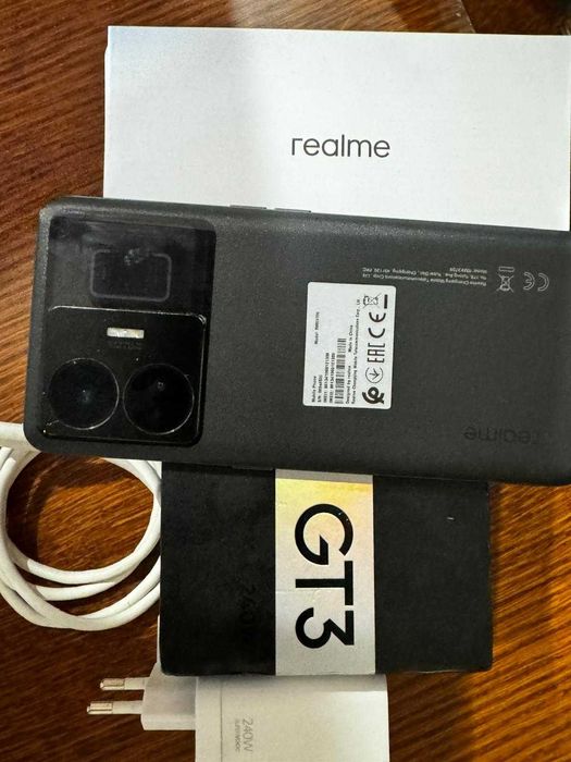 realme gt3 240w + оригінальна зарядка