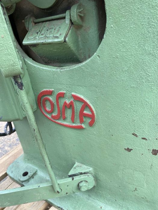 Круглопалковий фрезерний верстат, круглопалочний станок Cosma U9