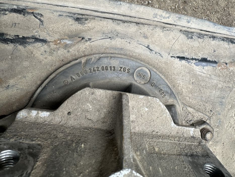 Траверса КПП и подушка 2.5 TDI VW Crafter, 2.2 CDI Mercedes Sprinter