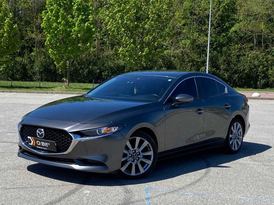 Mazda    3  2022