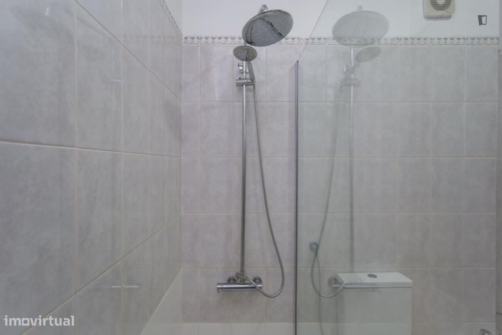 Apartamento com 4 quartos - localizado em Alvalade Lisbon