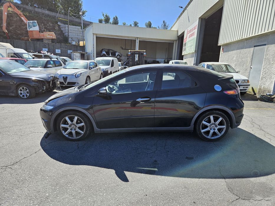 Honda Civic VIII 1.8 16V i-VTEC de 2007 para peças