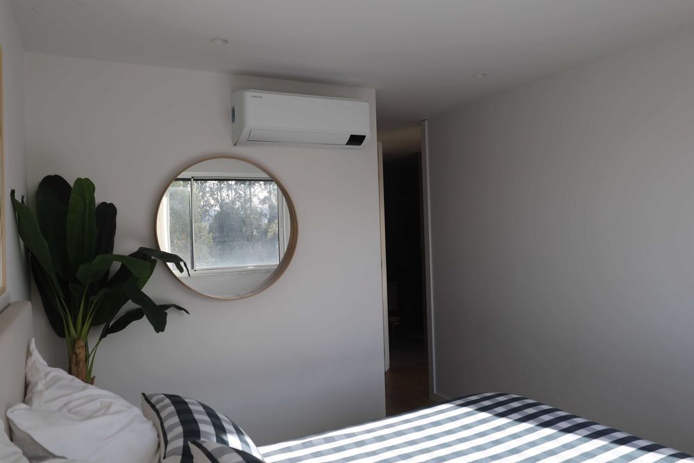 Espelho IKEA STOCKHOLM 80 cm em chapa de nogueira
