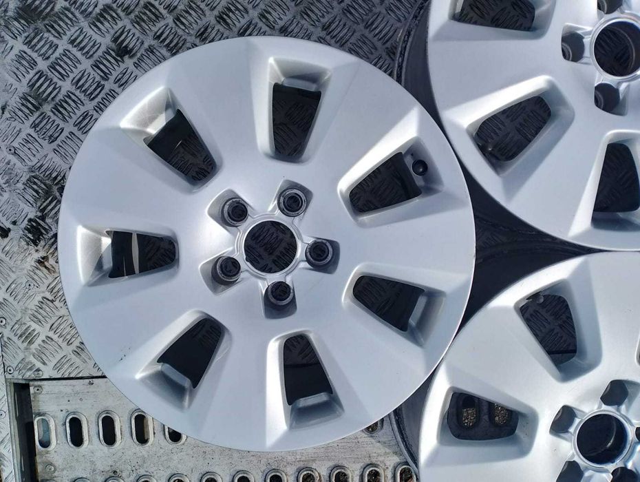 Felgi Aluminiowe Audi Ronal 2399 16x7,5Jx16HAx5x112 4.G.0.6.0.1.0.2.5