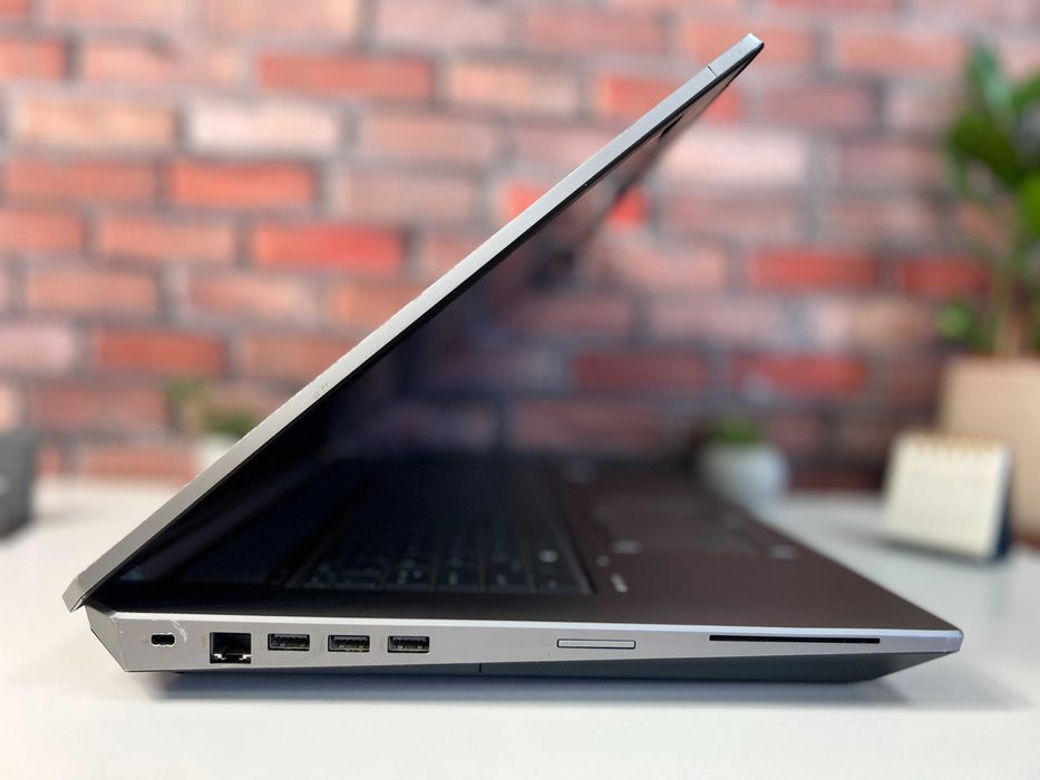 Ноутбук HP ZBook 17 G6·Quadro T1000 4GB·i5-9400H·16GB·512·17" Full HD