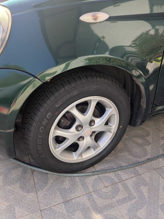 Vendo Toyota Yaris Sol