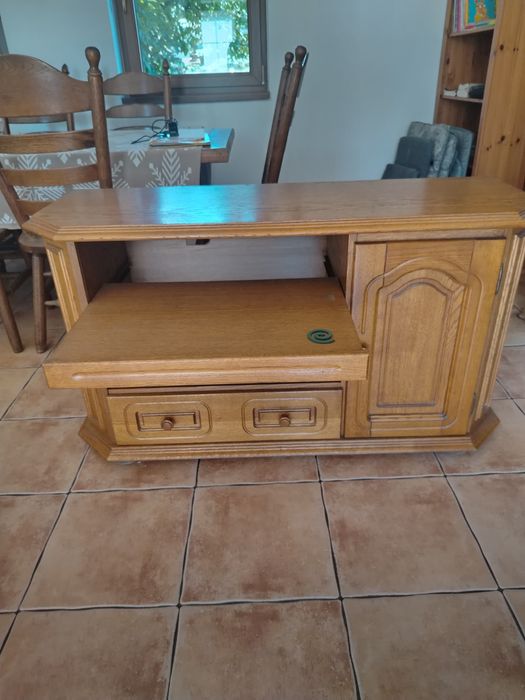 Szafka dębowa z szufladami