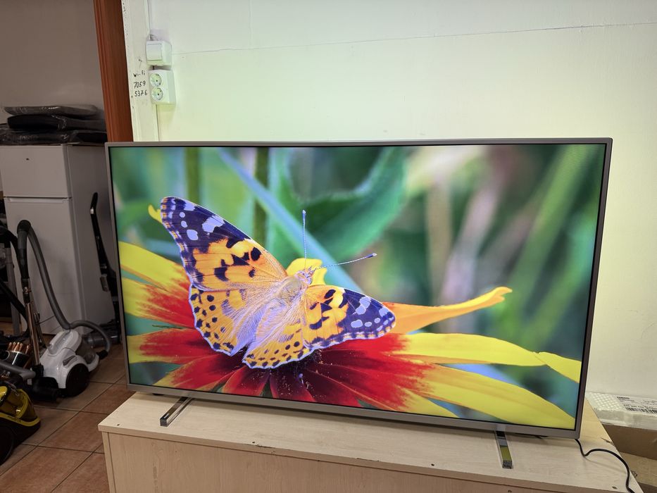 Телевізор Philips 50PUS6754/12 50” 4K Ambilight Smart TV Dolby Vision