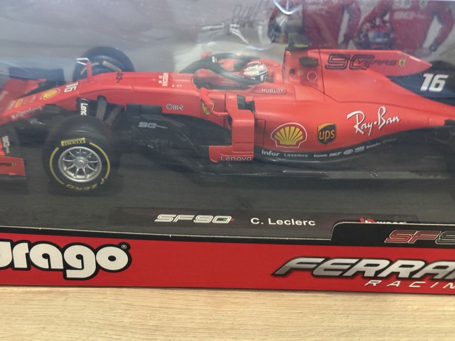Модель боліда F1 Ferrari