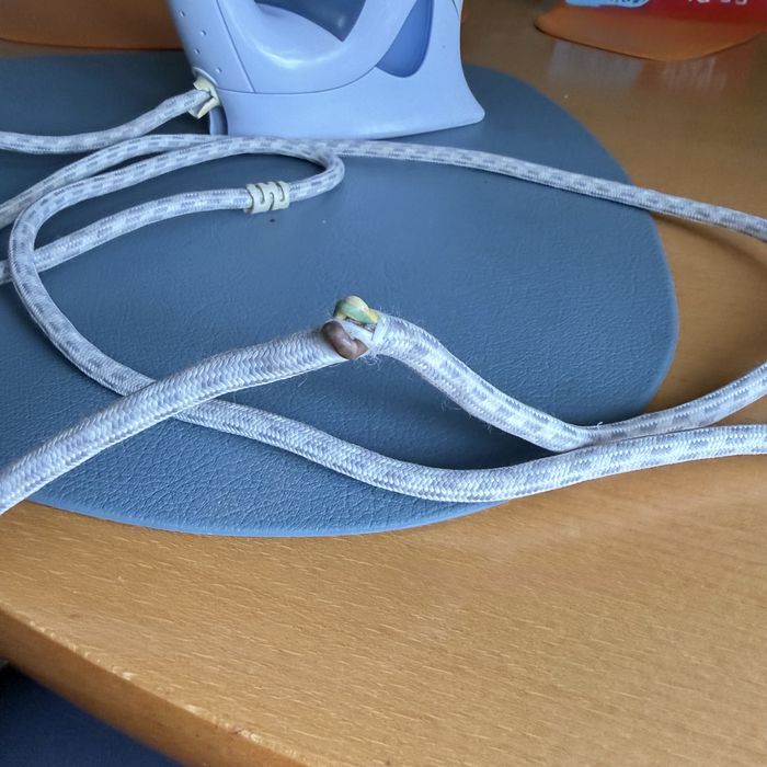 Продам утюг Tefal