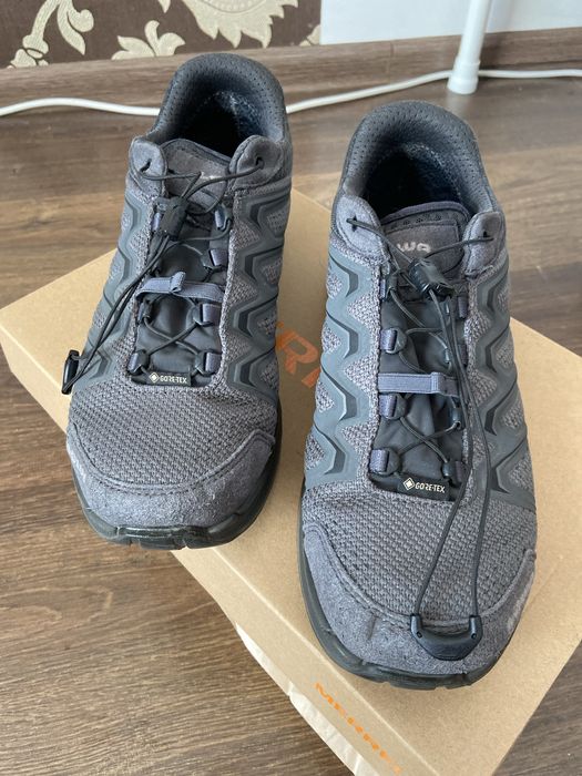 Кросівки тактичні- трекінгові Lowa