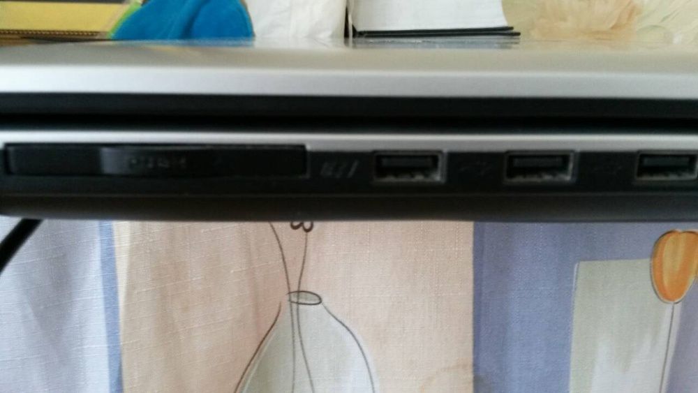 17 " Fujitsu-Siemens.