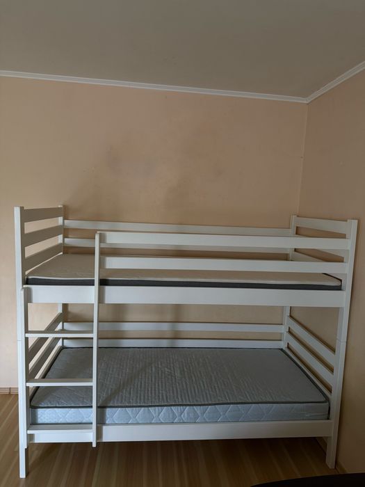 Продам двоповерхову кровать