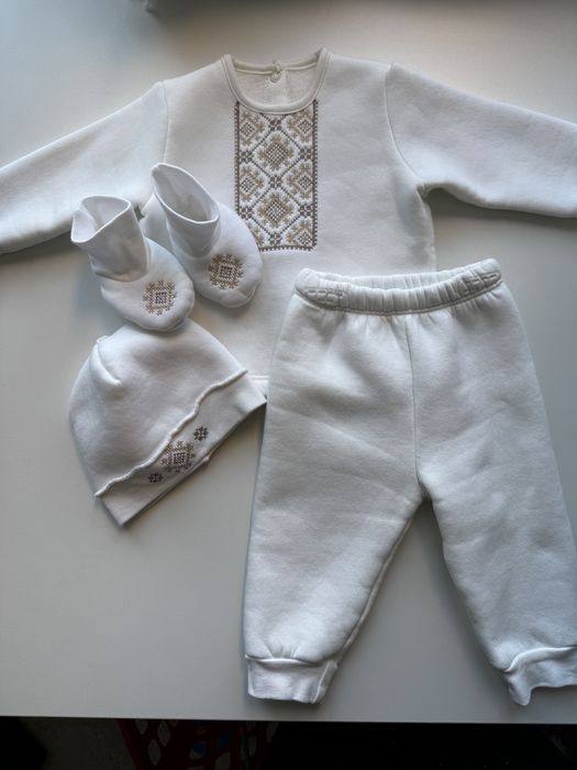 Теплий костюм -вишиванка