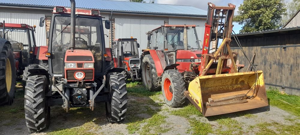Case 4210 biegi pełzajace