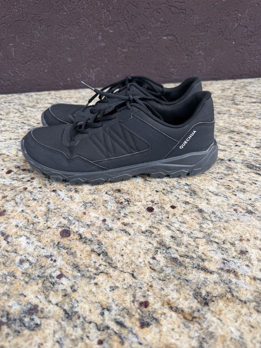 Czarne buty trekkingowe Quechua  43,5cm