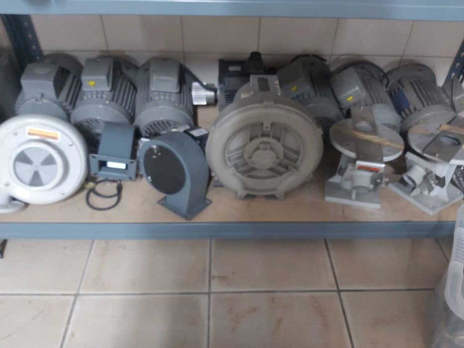 Componentes Industriais - Lote de Material