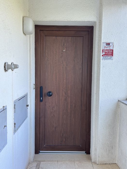 Portas em PVC ou aluminio