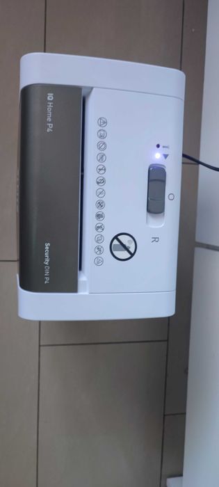 Niszczarka LEITZ IQ HomeP4 EU