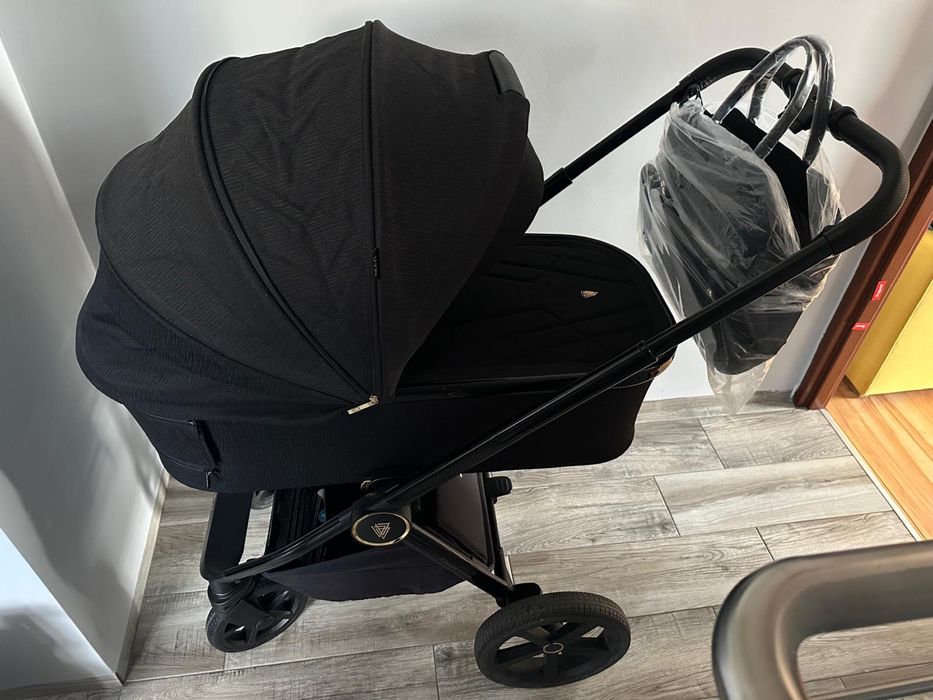 Wózek Venicci Upline czarny 2w1 mozliwy odbiór marzec