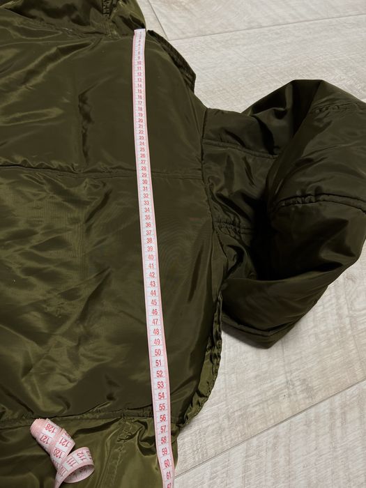 Продам женскую куртку