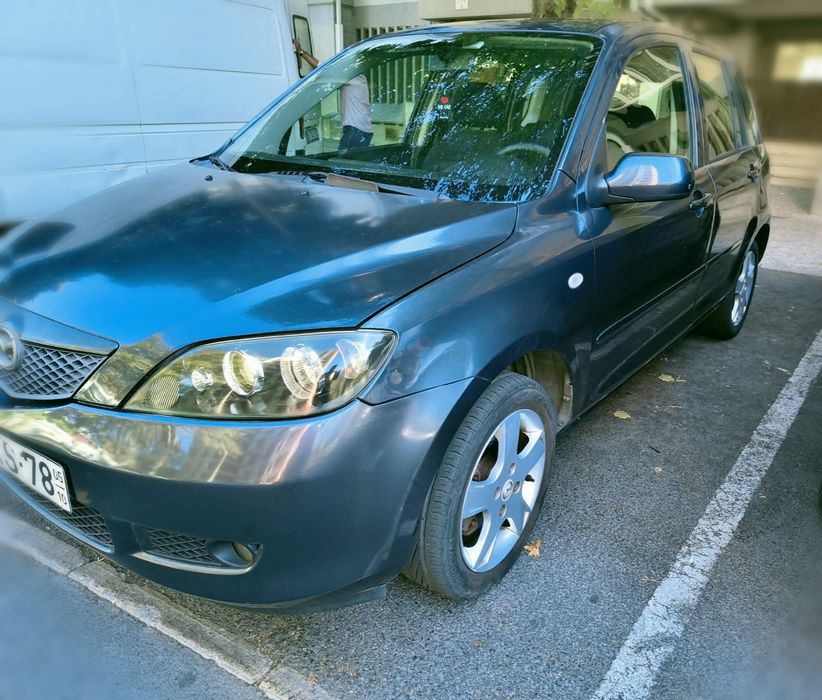 Mazda 2 1.2 gasolina 2005