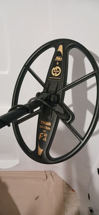 Металошукач Fisher F4