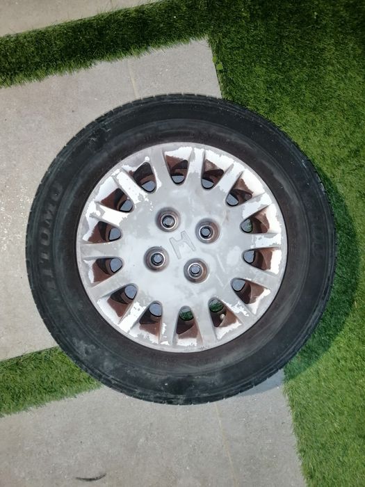 Jantes ferro 13 com pneus 4x100 + pneus + tampões + porcas