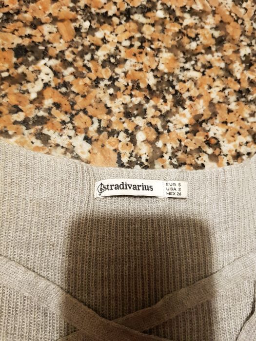 Camisola cinzenta claro