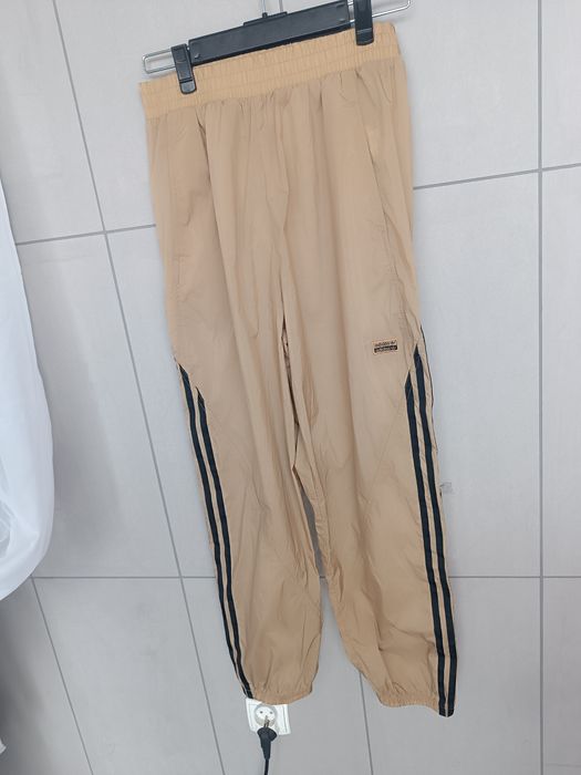 Spodnie dresowe adidas okazja M/ L