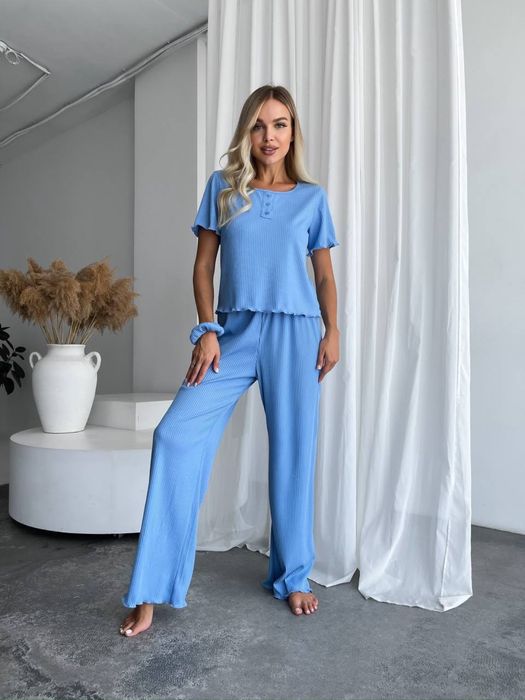 Підама жіноча футболка і штани палацо . Рубчик