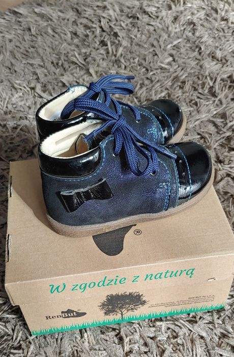 Trzewiki RenBut r.22