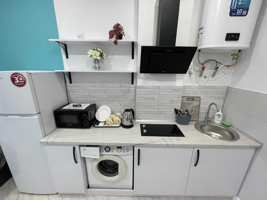 Новая квартира посуточно балкон! 1 этаж ФР. Бульвар, 3 та 17 лікарня