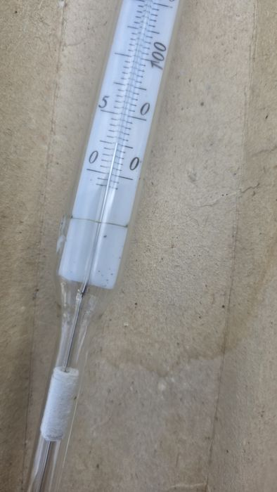 Термометр ртутний