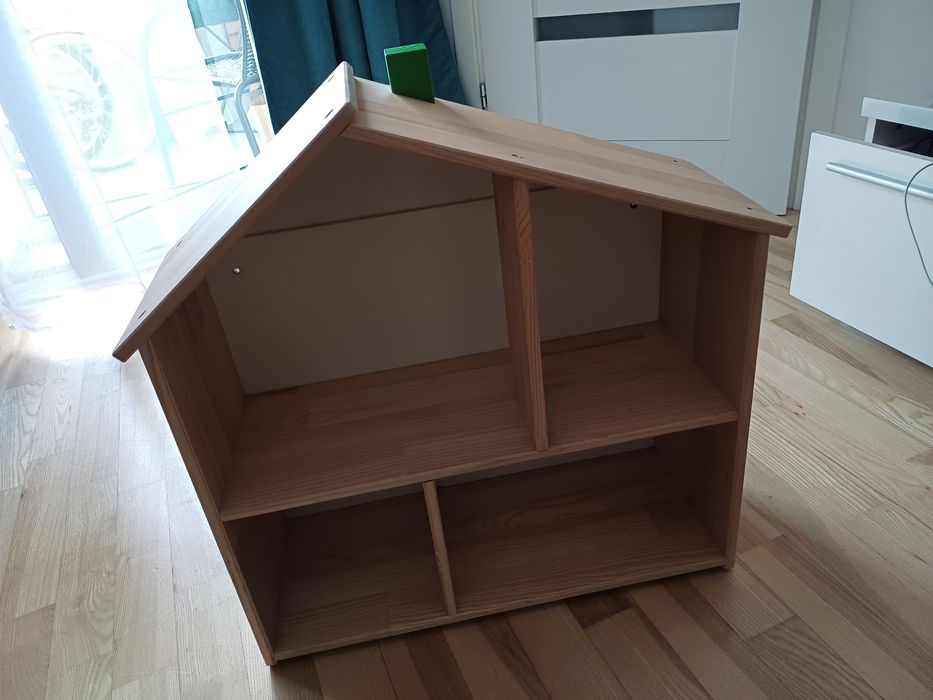 Flistat Domek dla lalek półka z Ikea