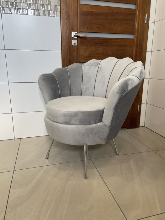 Fotel MUSZELKA WELUR tapicerowany